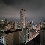 Av Central - Coracao De Balneario Camboriu! Ed Imperador