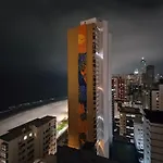Av Central - Coracao De Balneario Camboriu! Ed Imperador